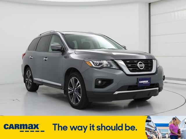2017 Nissan Pathfinder