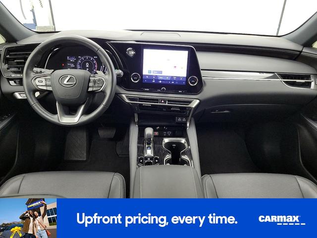 Photo of 2023 Black Lexus RX 350