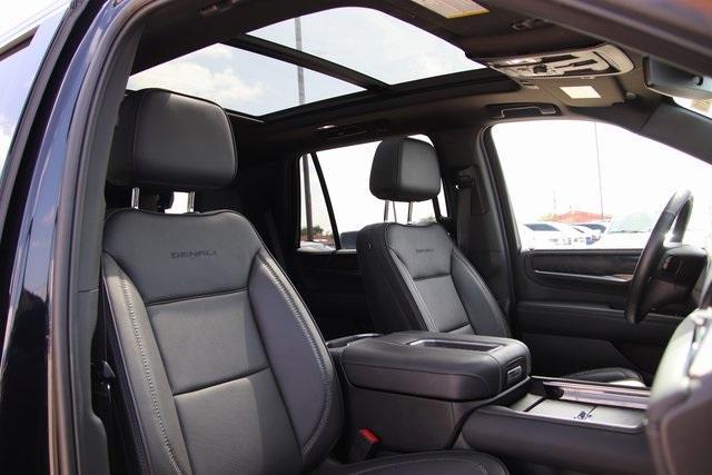 Photo of 2023 Midnight Blue Metallic GMC Yukon