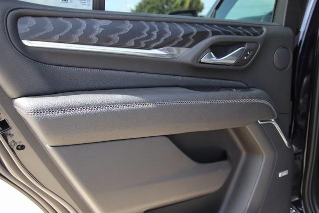 Photo of 2023 Midnight Blue Metallic GMC Yukon