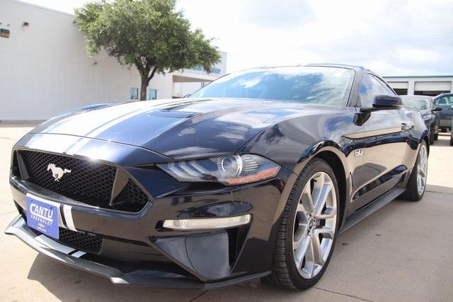 Photo of 2021 Black Ford Mustang