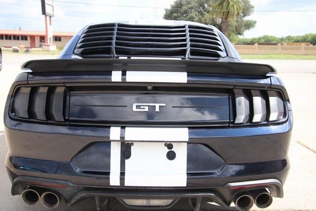 Photo of 2021 Black Ford Mustang