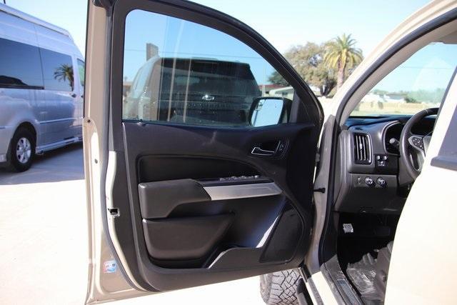 Photo of 2021 Sand Dune Metallic Chevrolet Colorado