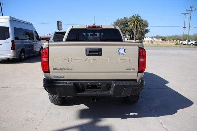 Photo of 2021 Sand Dune Metallic Chevrolet Colorado