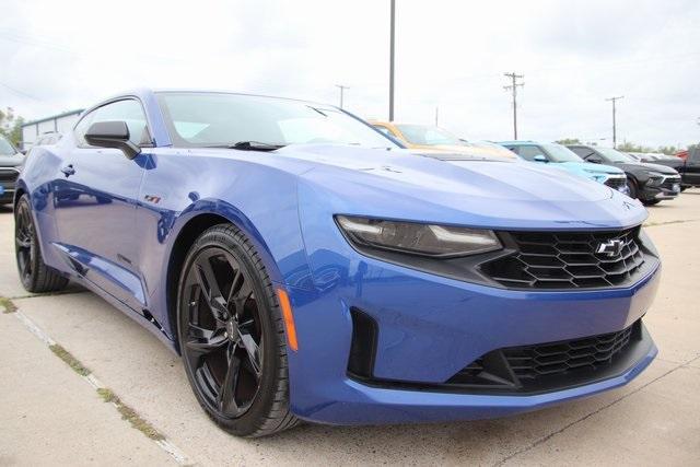 Photo of 2020 Riverside Blue Metallic Chevrolet Camaro