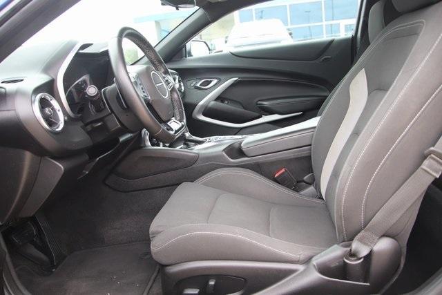 Photo of 2020 Riverside Blue Metallic Chevrolet Camaro