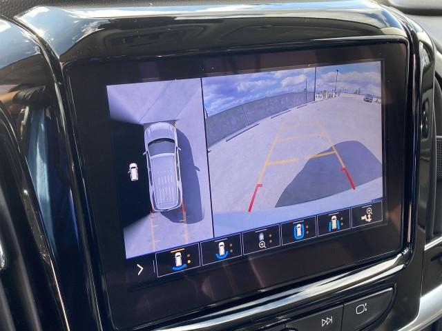 Photo of 2021 Summit White Chevrolet Traverse