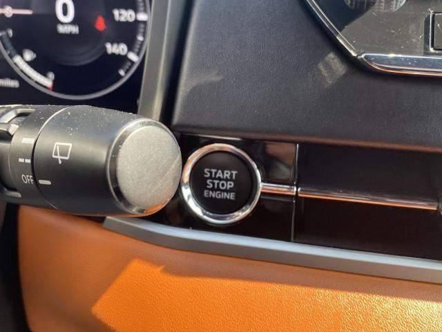 Photo of 2023 Alloy Silver Metallic Mitsubishi Outlander