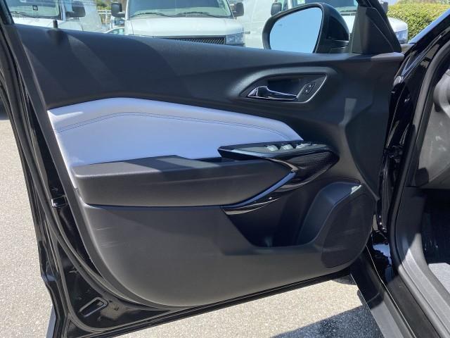 Photo of 2025 Mosaic Black Metallic Chevrolet Trax