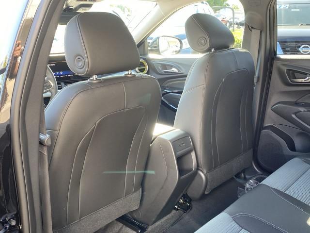 Photo of 2025 Mosaic Black Metallic Chevrolet Trax