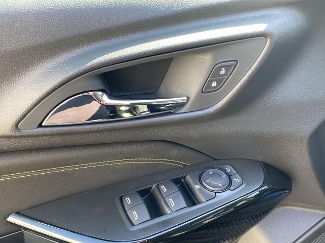 Photo of 2025 Mosaic Black Metallic Chevrolet Trax