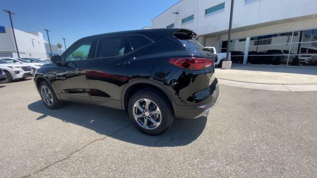 Photo of 2025 Black Chevrolet Blazer