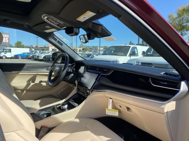 Photo of 2024 Velvet Red Pearlcoat Jeep Grand Cherokee 4xe
