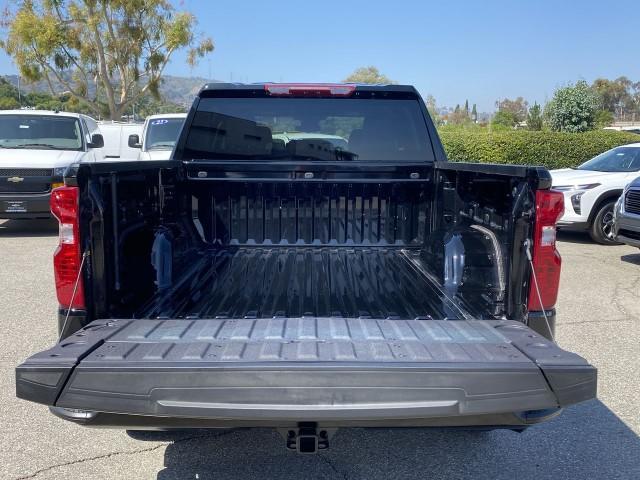 Photo of 2025 Black Chevrolet Silverado 1500