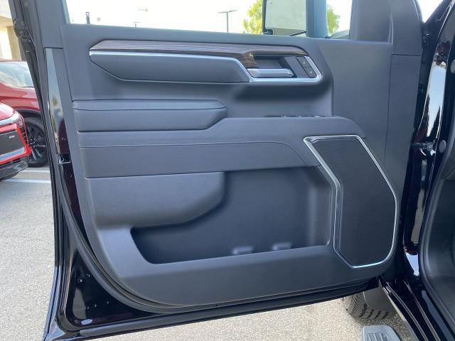 Photo of 2026 Black Chevrolet Silverado 2500