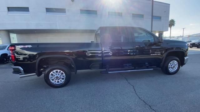 Photo of 2026 Black Chevrolet Silverado 2500