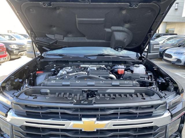 Photo of 2026 Black Chevrolet Silverado 2500