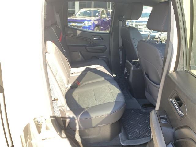 Photo of 2024 Sand Dune Metallic Chevrolet Colorado