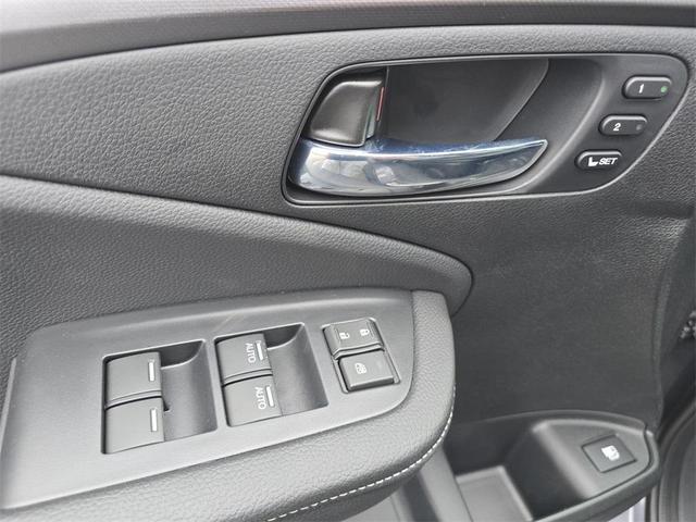 Photo of 2025 Modern Steel Metallic Honda Ridgeline