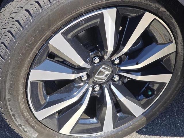 Photo of 2024 Meteorite Gray Metallic Honda Civic