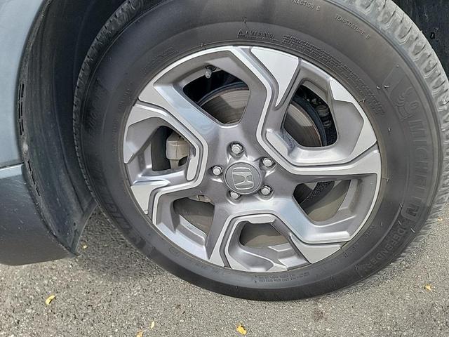 Photo of 2019 Obsidian Blue Pearl Honda CR-V