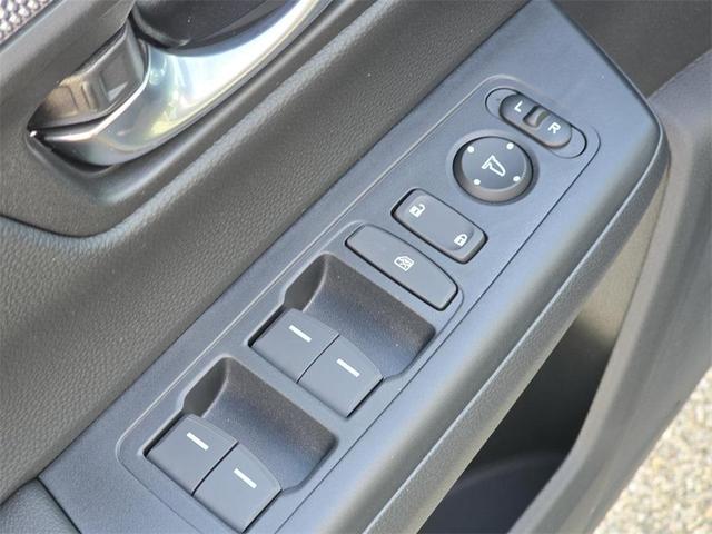 Photo of 2026 Urban Gray Pearl Honda CR-V Hybrid