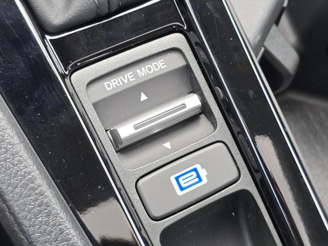 Photo of 2025 Meteorite Gray Metallic Honda Accord Hybrid