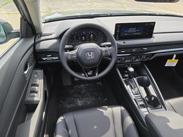 Photo of 2025 Meteorite Gray Metallic Honda Accord Hybrid