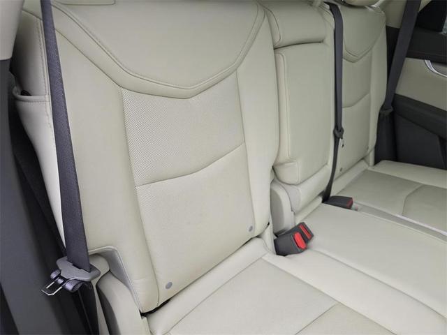 Photo of 2017 Red Cadillac XT5