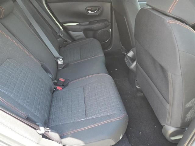 Photo of 2026 Urban Gray Pearl Honda HR-V