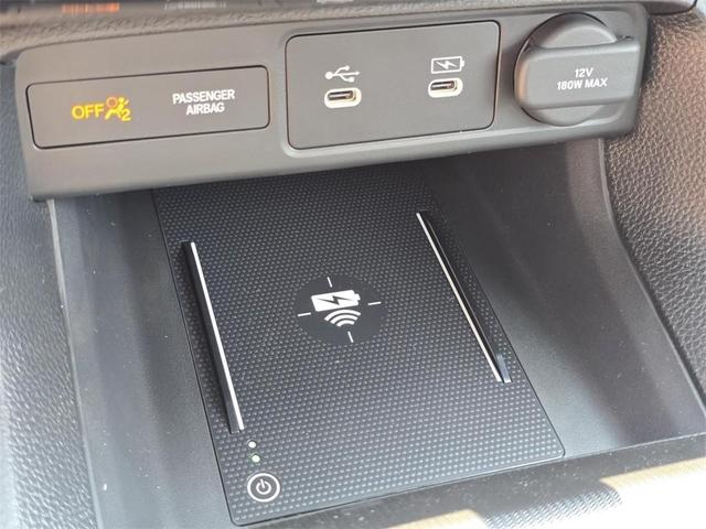 Photo of 2025 Crystal Black Pearl Honda Civic Hybrid