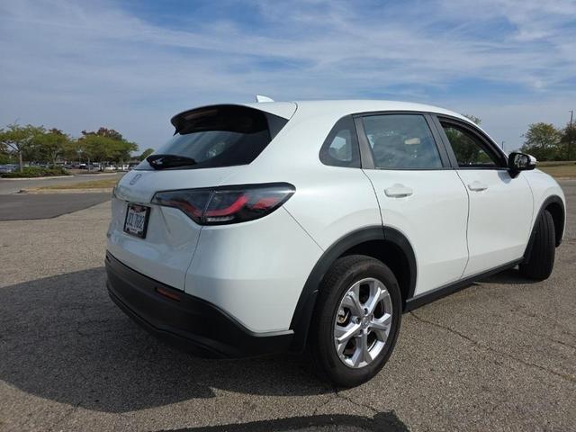 Photo of 2023 Crystal Black Pearl Honda HR-V