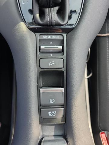 Photo of 2023 Crystal Black Pearl Honda HR-V