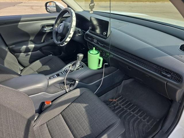 Photo of 2023 Crystal Black Pearl Honda HR-V