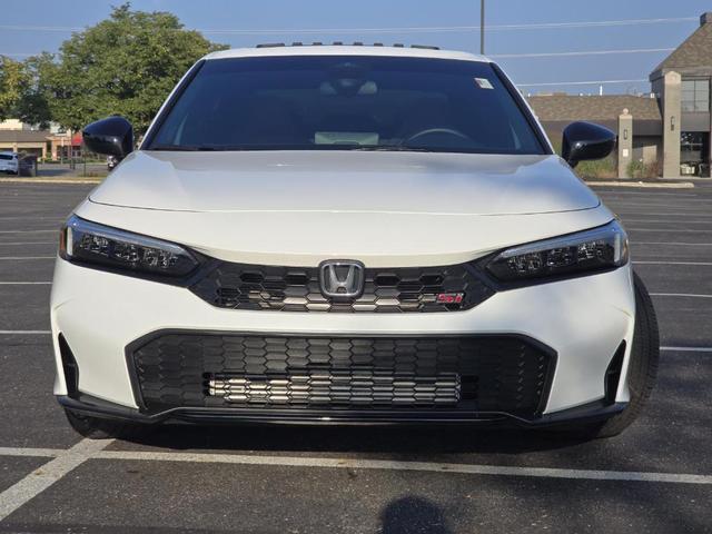Photo of 2025 Platinum White Pearl Honda Civic Si