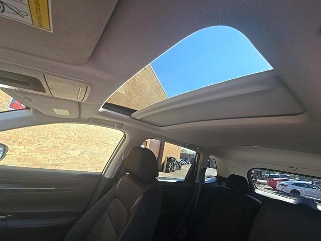 Photo of 2024 Platinum White Pearl Honda CR-V