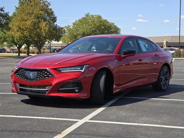Photo of 2023 Performance Red Pearl Acura TLX