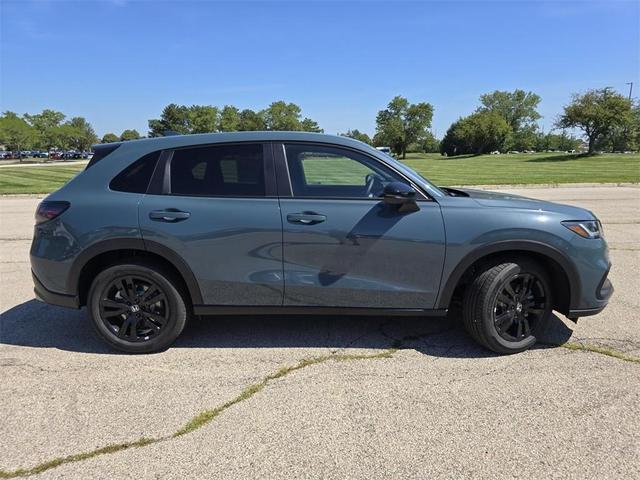 Photo of 2026 Pearl Honda HR-V
