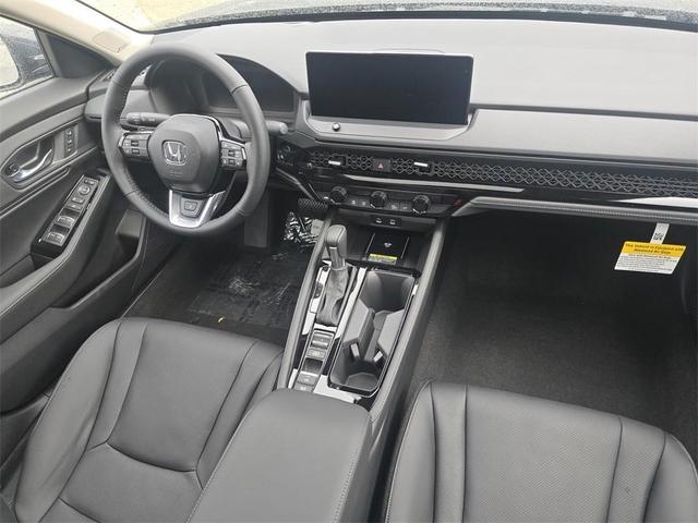 Photo of 2025 Meteorite Gray Metallic Honda Accord Hybrid