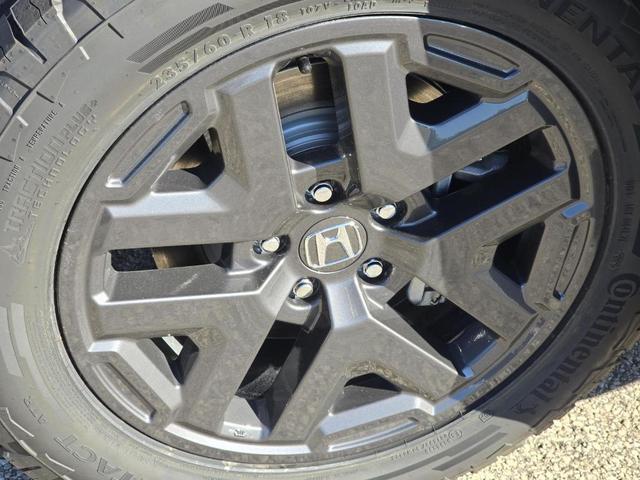 Photo of 2026 Crystal Black Pearl Honda CR-V Hybrid