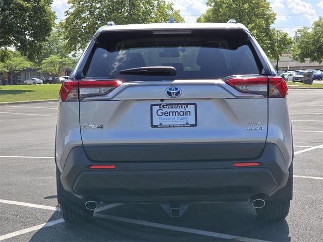 Photo of 2024 Silver Sky Metallic Toyota RAV4 Hybrid