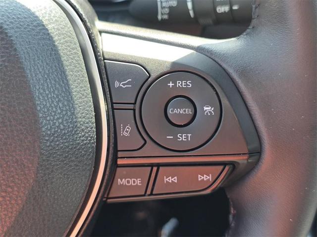 Photo of 2024 Silver Sky Metallic Toyota RAV4 Hybrid