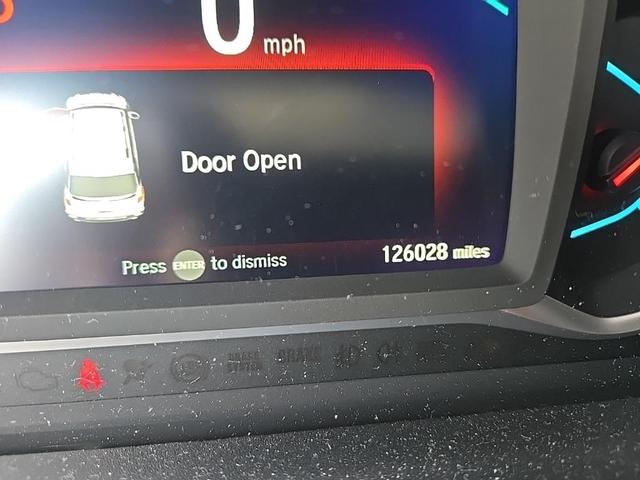 Photo of 2019 Lunar Silver Metallic Honda Pilot