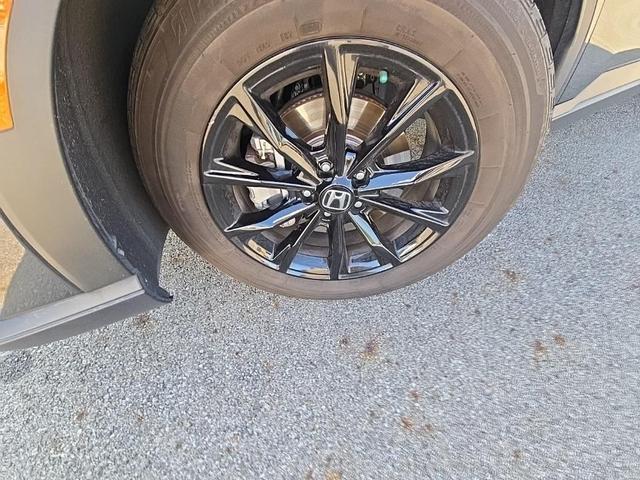 Photo of 2023 Meteorite Gray Metallic Honda CR-V Hybrid