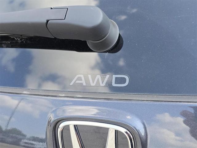 Photo of 2026 Meteorite Gray Metallic Honda CR-V