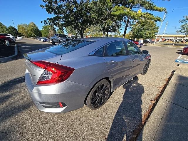 Photo of 2019 Lunar Silver Metallic Honda Civic