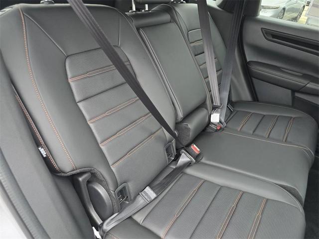 Photo of 2026 Solar Silver Metallic Honda CR-V Hybrid