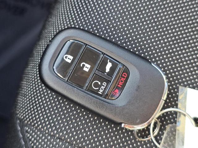 Photo of 2023 Crystal Black Pearl Honda CR-V