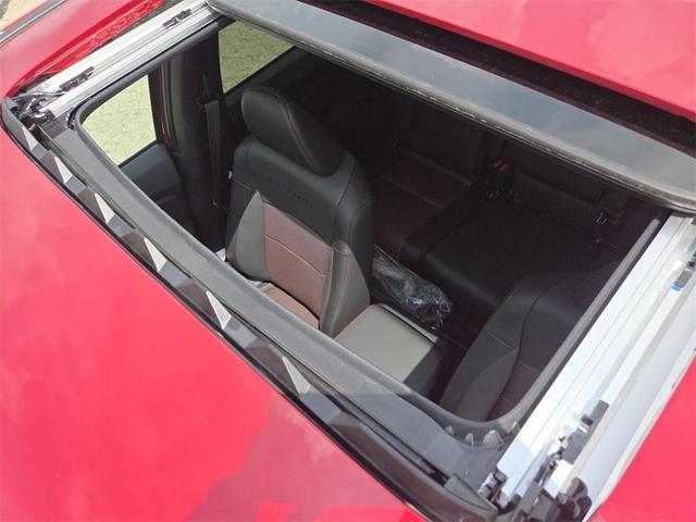 Photo of 2025 Radiant Red Metallic II Honda Ridgeline