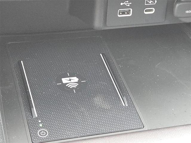 Photo of 2025 Platinum White Pearl Honda Ridgeline